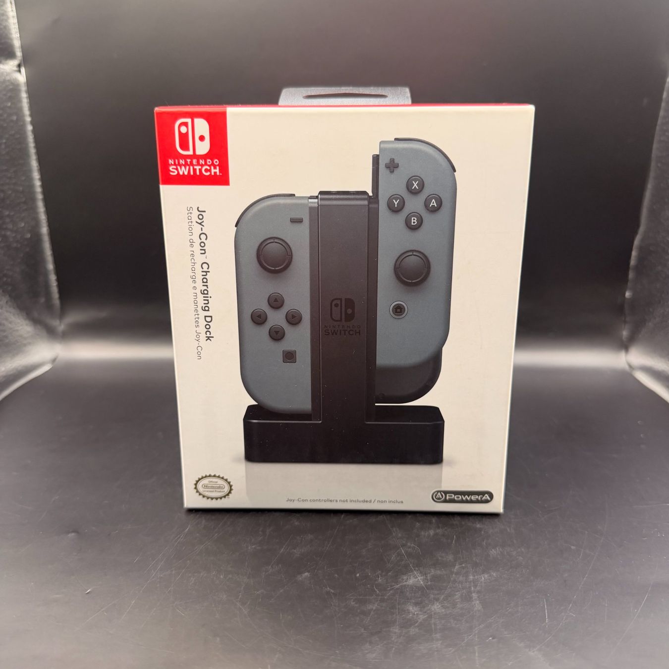 Nintendo Adattatori & Cavi: Nintendo Switch Ladestation für Joy-Con – Nuovo e nell'imballaggio originale da Düdingen venduto da Nerdworld