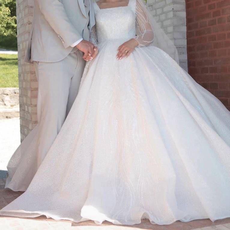 Vestiti: Hochzeitskleid  – Usato da Rottenschwil venduto da Seliin.G 1