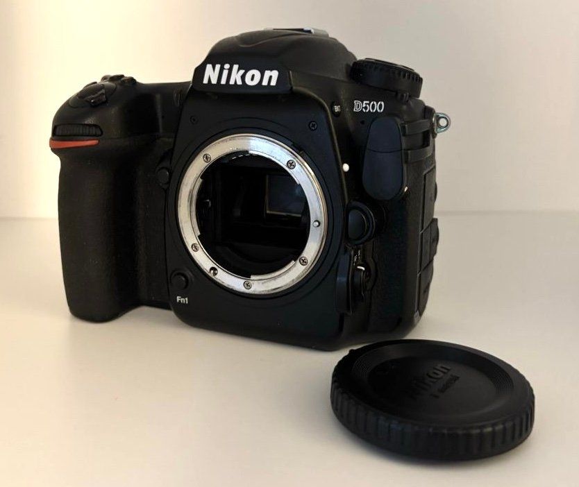 Nikon Fotocamera: Nikon d500 - 37500 shots – Usato da Zürich venduto da plongelicous 7