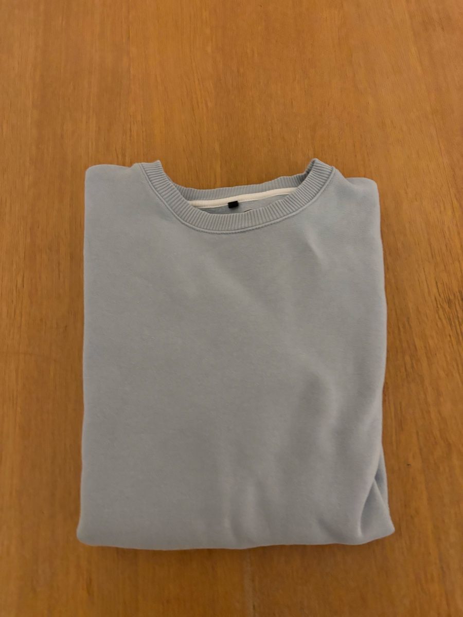 Pullover & Sweatshirts: Sweater blue M – Gebraucht aus Morges von Brunocunha05