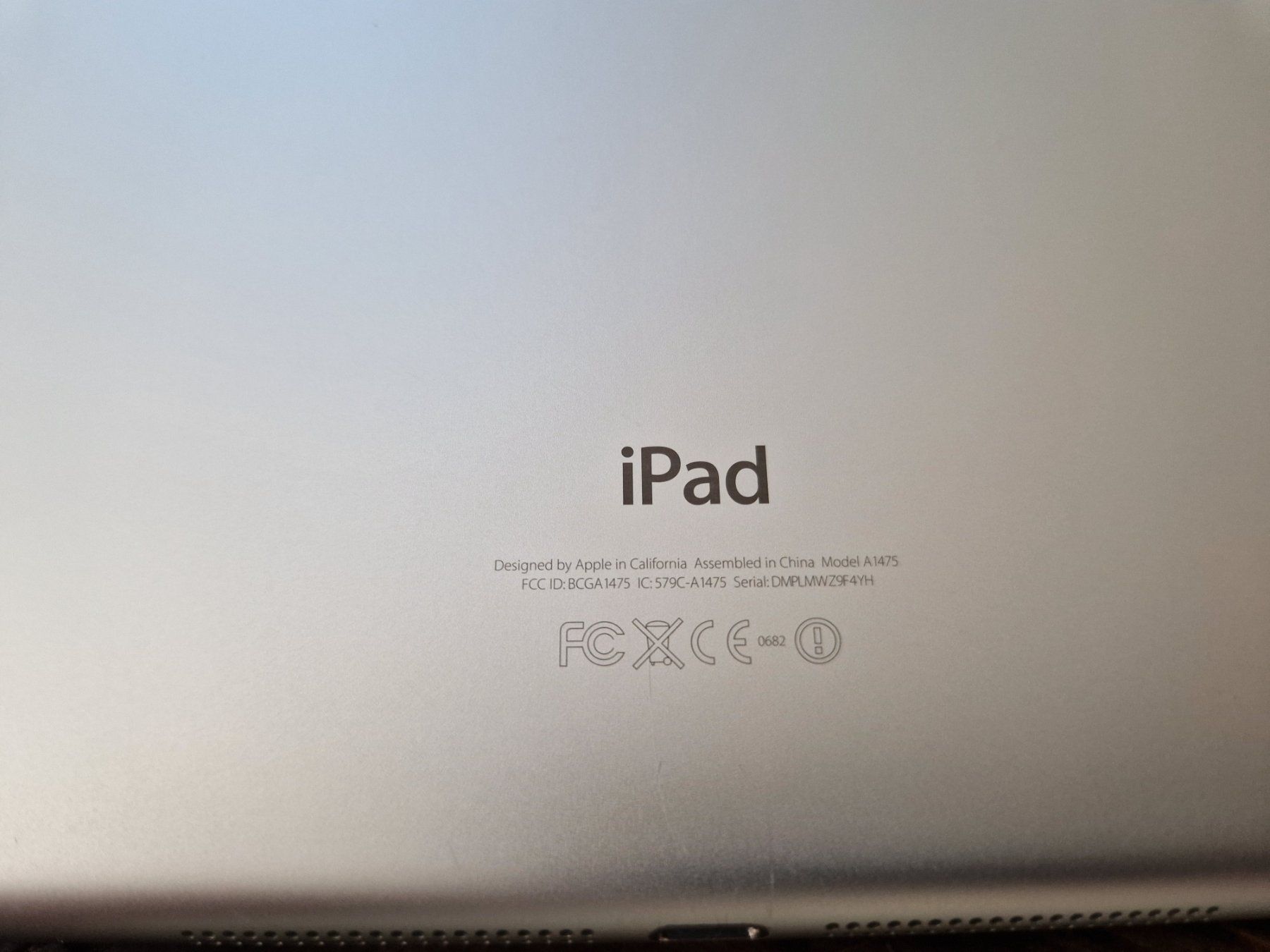 Apple Tablet PC: Ipad Air Gen1 Wifi+Cellular – Gebraucht aus Benken SG von Sherco-01 1