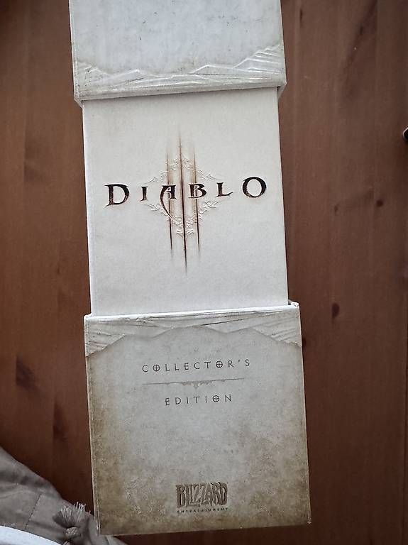 Giochi: Diablo 3 - PC - editions collectors complete – Usato da Genève venduto da tit_qcm8 1