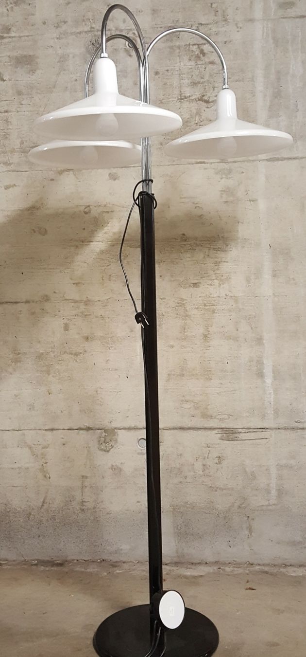 Guzzini Lampade: Guzzini Manta Franco  Bresciani – Usato da ZÜRICH venduto da Arte-24