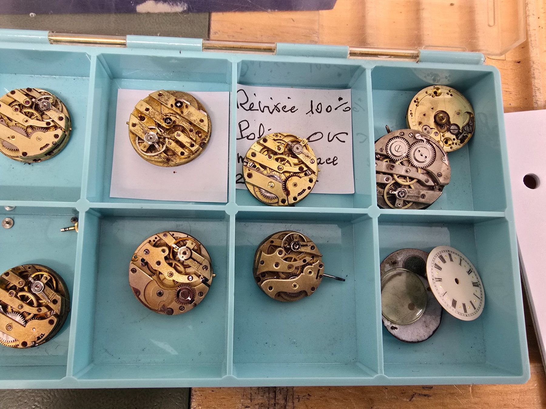 Orologi: Lot de mouvements et cadran divers – Difettoso da Tramelan venduto da Nirdan 3