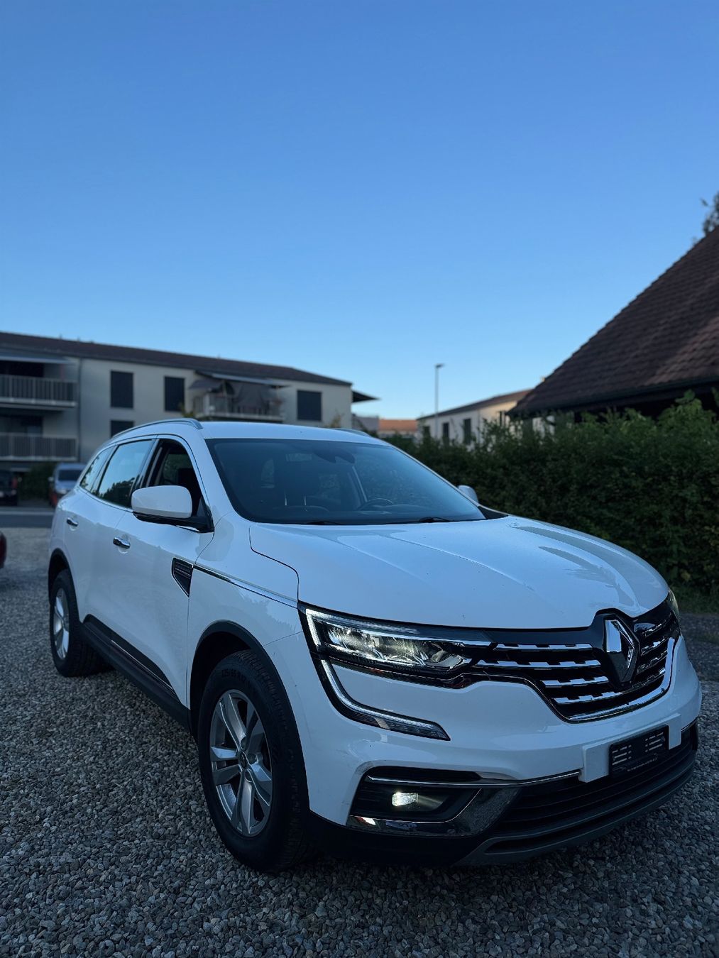 Renault Autos: Renault Koleos 2.0 dCi 4x4 automat – D'occasion à Meinisberg par mil_xzd9 2
