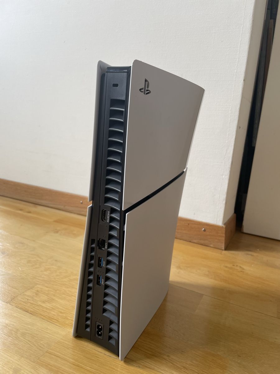 Sony Console: Sony PlayStation 5 - Defekt  – Difettoso da Zürich venduto da Linda_ga 1