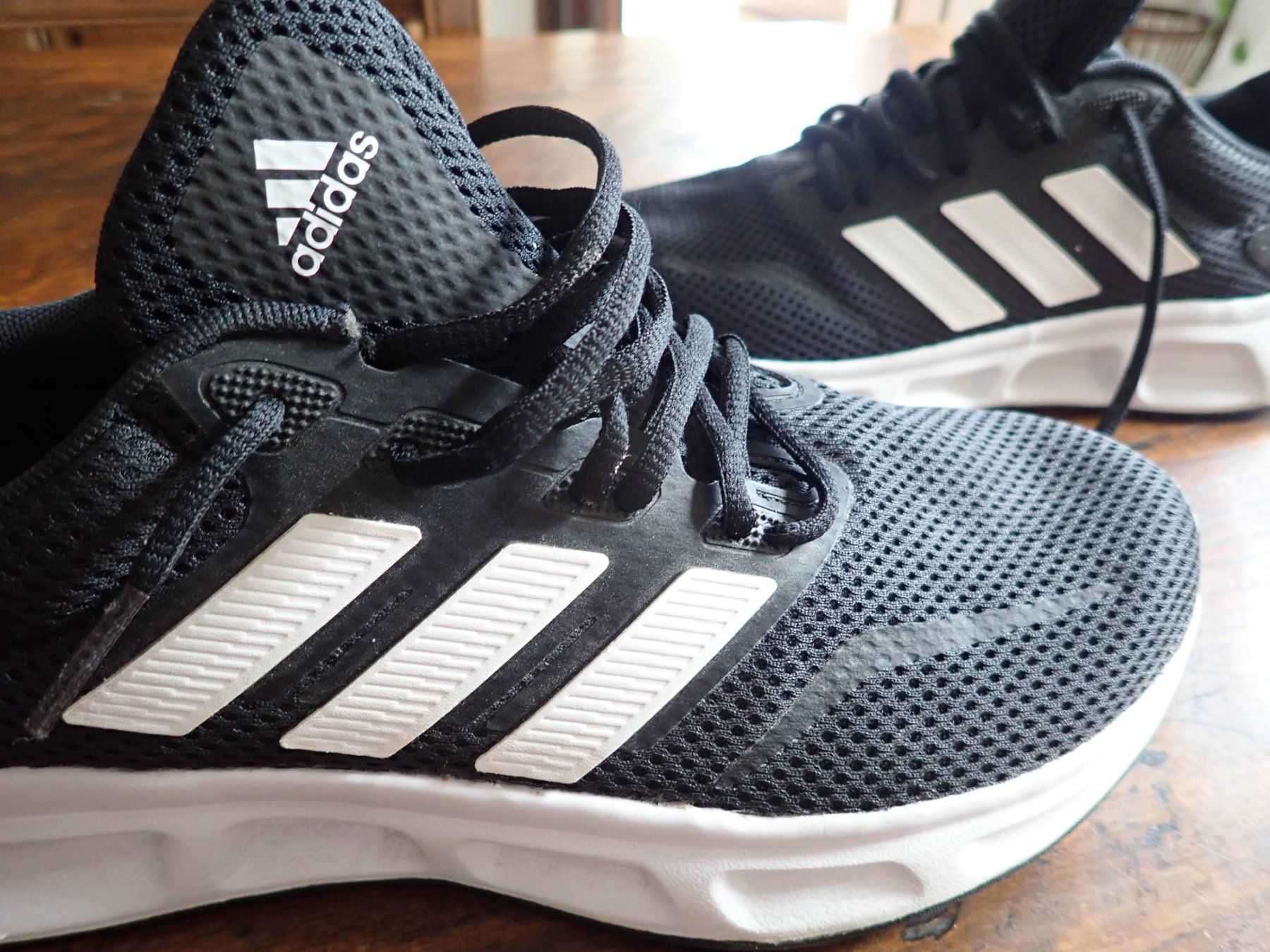 Adidas Herrenschuhe: Baskets Adidas 41,5 – Neu (gemäss Beschreibung) aus Petit-Lancy von camping_car 3