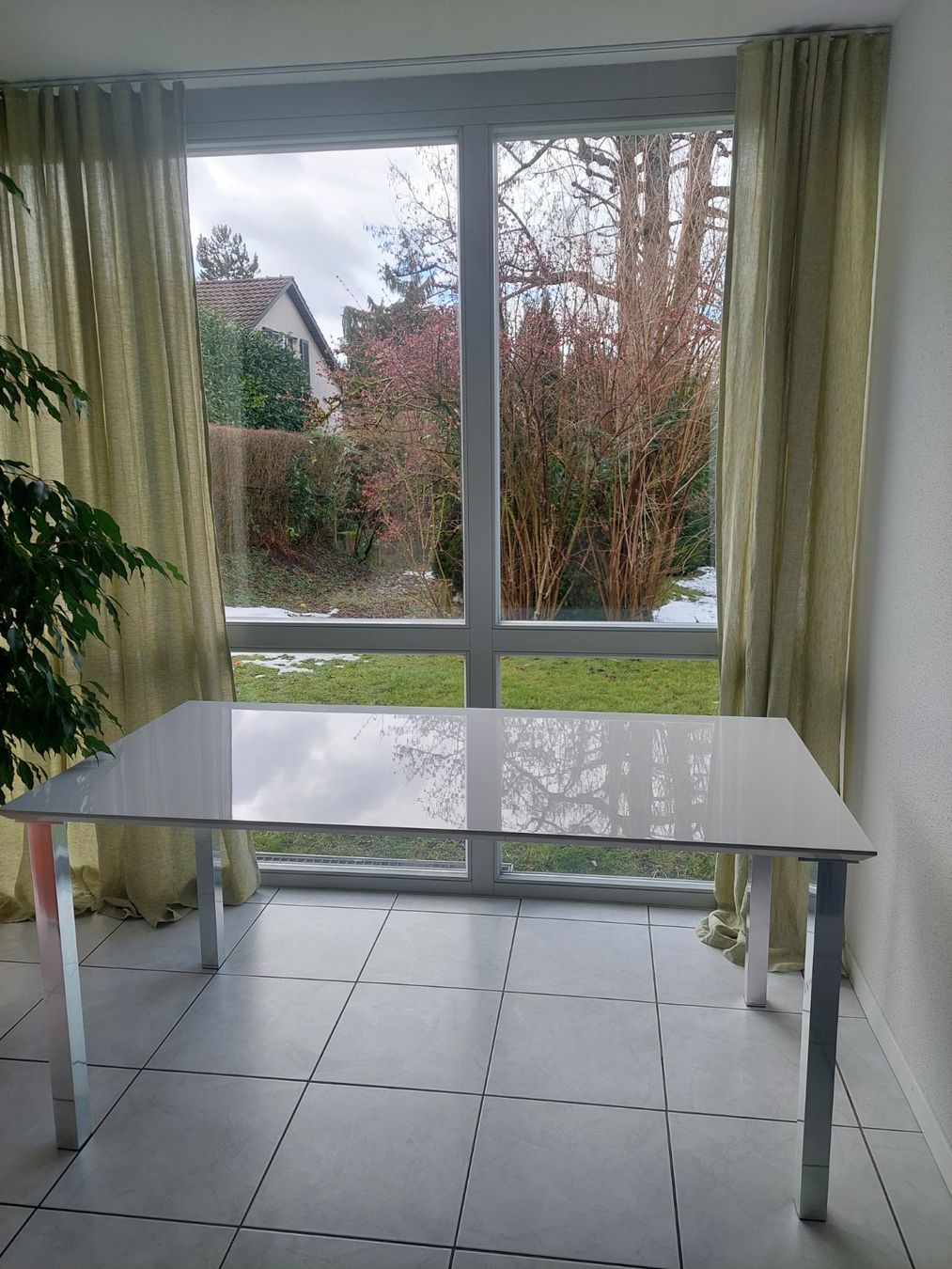 Tavoli: Massgefertigter Tisch – Usato da Birmensdorf ZH venduto da Almasdelmar 1