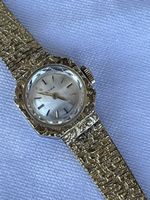 Belle montre vintage mécanique CYMA 