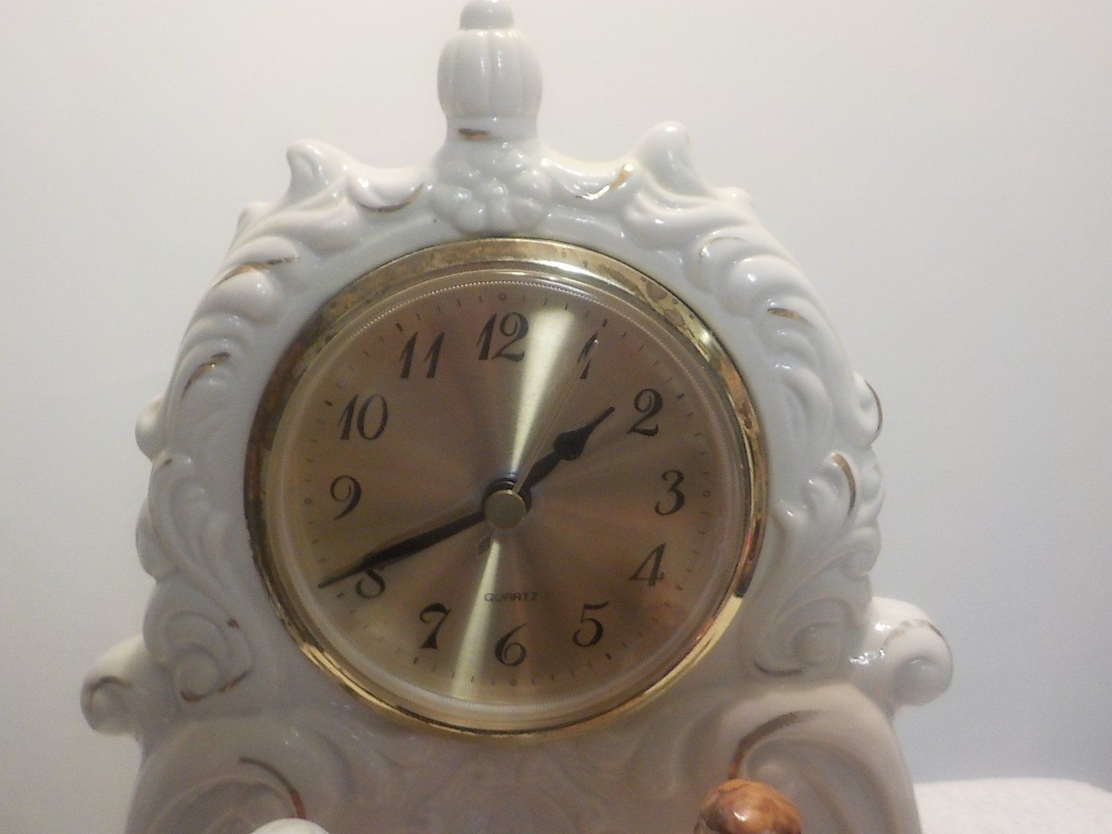 Orologi da terra & Orologi da parete: Tisch Uhr mit Romantik – Usato da Bülach venduto da Freieck 5