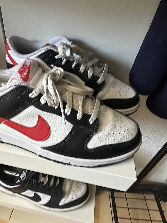 Nike Scarpe da uomo: nike dunk low size 44.5 – Usato da Wohlenschwil venduto da michi9999 1