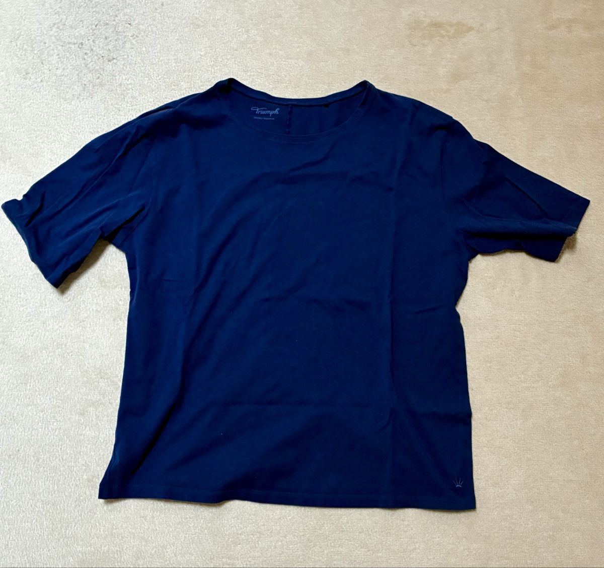 Triumph Negligees & Pigiami: Triumph Pyjama Shirt – Usato da Schaan venduto da RicX-10