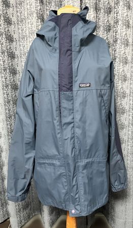 Patagonia Regenjacke Grösse XL dunkelblau/blau guter Zustand