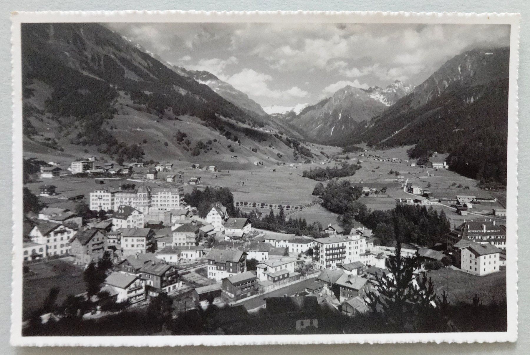 Ansichtskarten: Klosters, 250 m, und Silvretta – Defekt aus Fétigny von Billy2miny