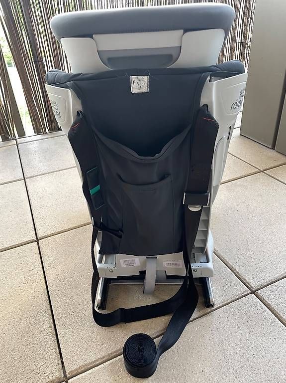 Britax Römer Seggiolini per auto: Siège auto Römer Britax – Usato da Le Mont-sur-Lausanne venduto da cmo_c2vz 2