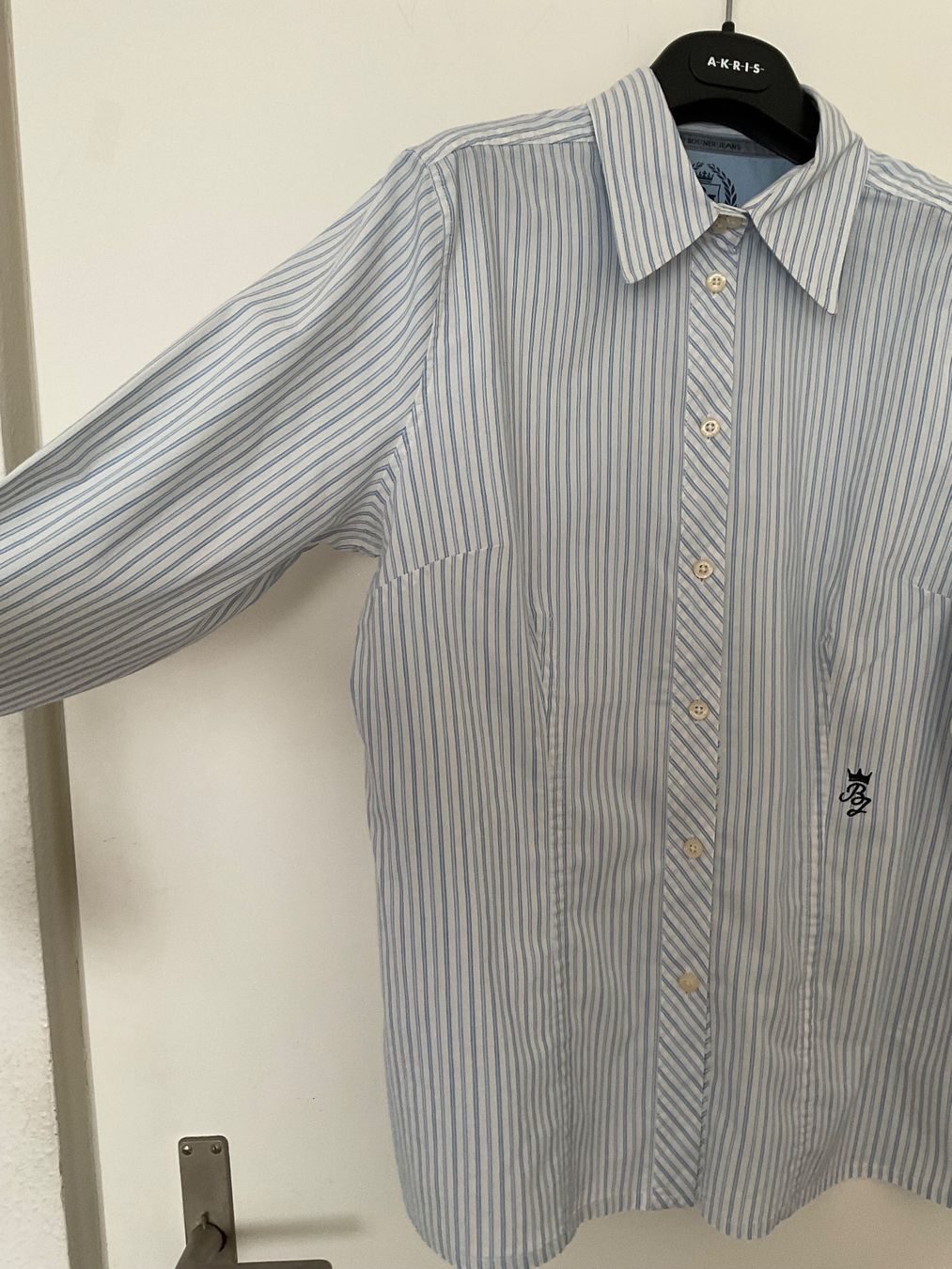 Bogner Blusen: BOGNER Jeans elegante Bluse Gr 42 top – Gebraucht aus Urdorf von alda02 2