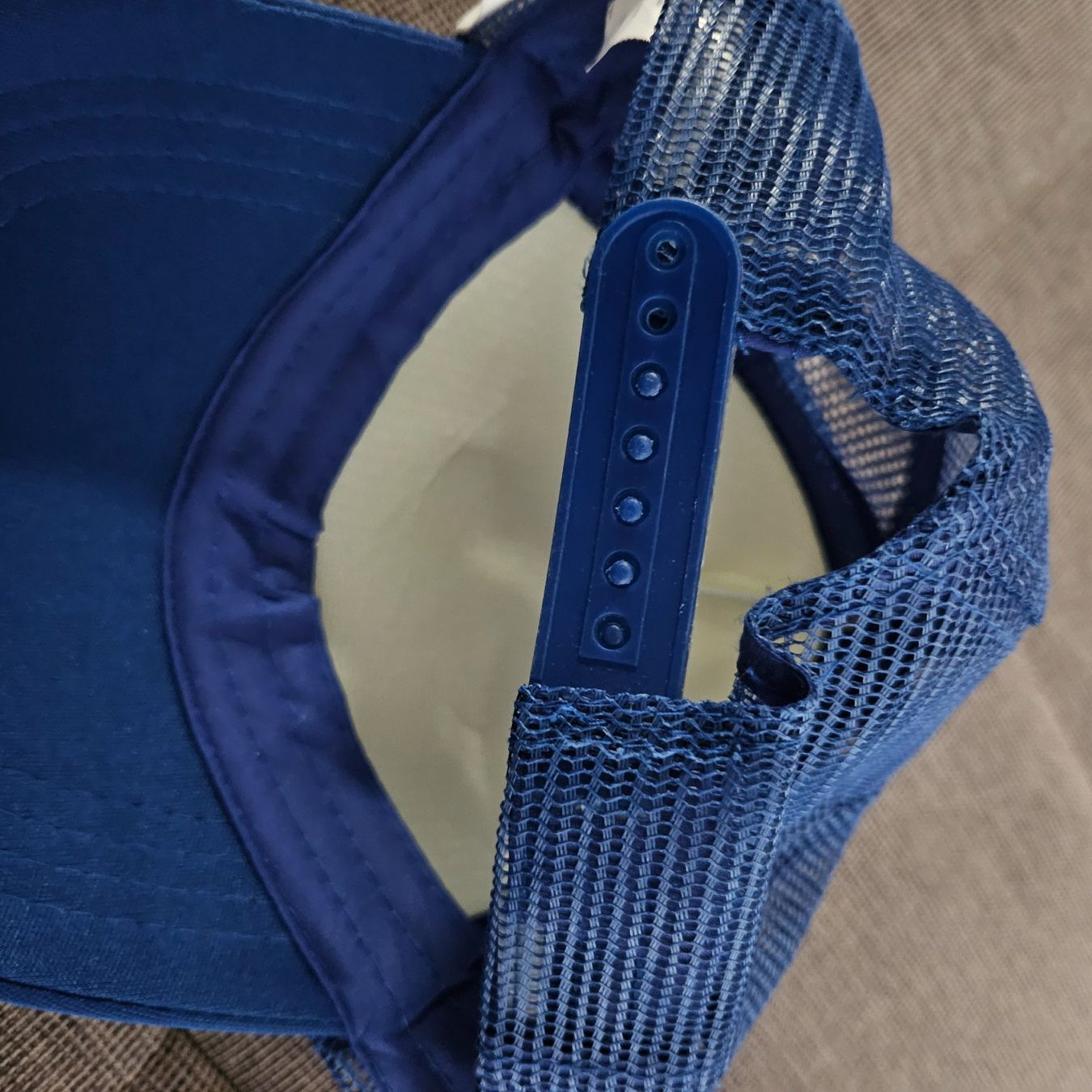 Altro abbigliamento per bambino: Swiss Basecap, Dächlikappe neu – Nuovo (secondo la descrizione) da Embrach venduto da Lilly2021 1