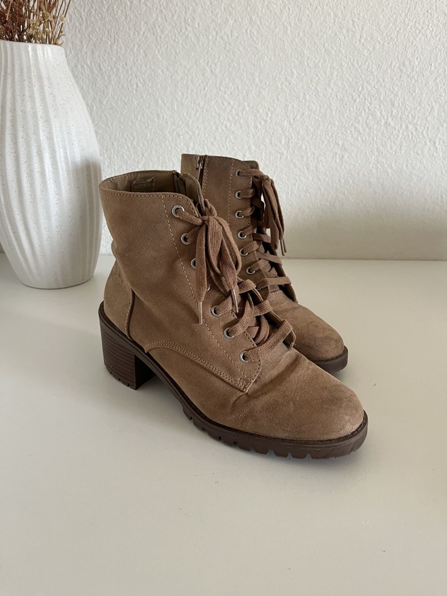 Scarpe da donna: Stiefel Gr. 39 braun mit Blockabsatz – Usato da Bern venduto da lar_p6m2 1