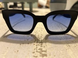 Sonnenbrille Damen Schwarz Blau Gradient NEU mit Box