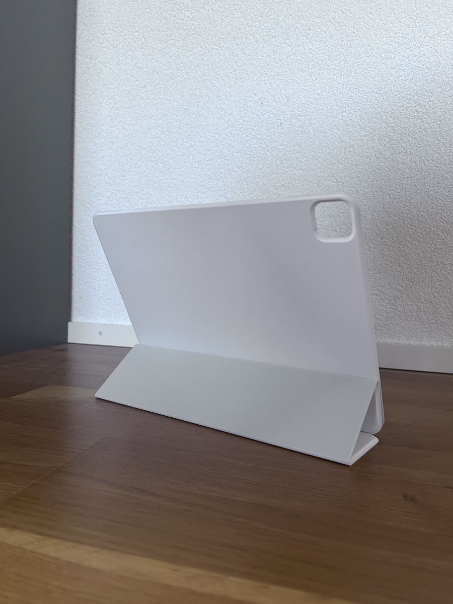 Apple Covers & Borse: Ipad Hülle/Tastatur – Nuovo (secondo la descrizione) da Hinteregg venduto da jhv_2bt9