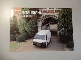 Mitsubishi L300 Prospekt Auto Van Fahrzeug 1990er