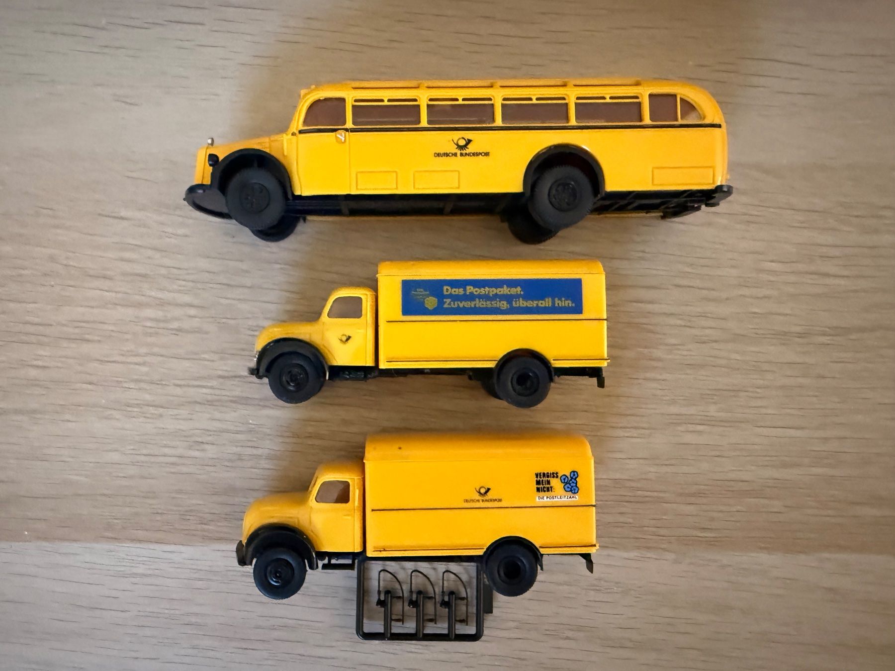 Brekina Kits de montage: Brekina modèles Deutsche Post 1/87 – D'occasion à Morrens VD par YannD02