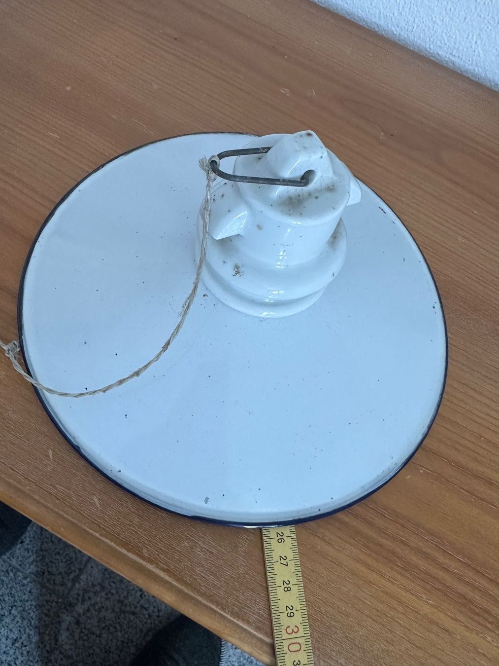 Lampade: Vintage Emaille Lampe, Stalllampe – Usato da Bussnang venduto da Tatzfatz