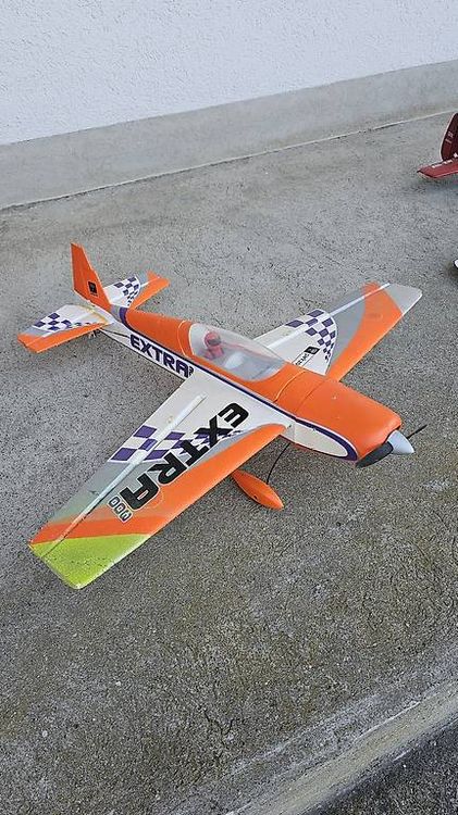 2 Modellflieger Multiplex Racewulf und Extra 300 (Gebraucht) in Wiler b ...