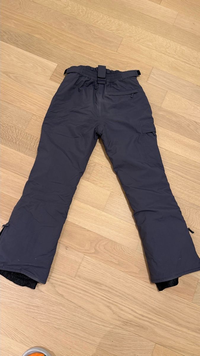Pantaloni: Active ski Pants - Size 36 (s) – Usato da Pully venduto da Evgenii13 1
