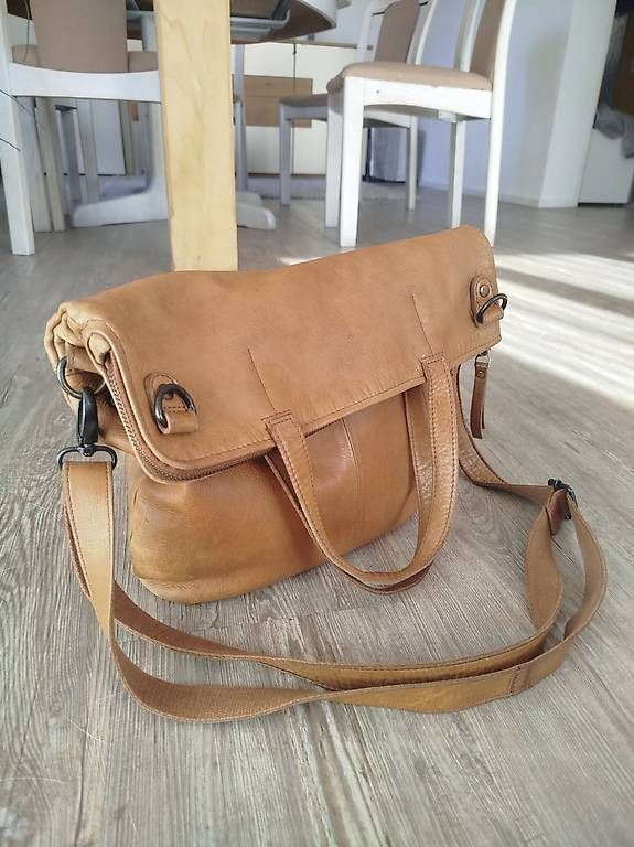Borse da donna: Tasche, aus echtem Kalbsleder – Usato da Reichenbach im Kandertal venduto da sch_gzp5 4