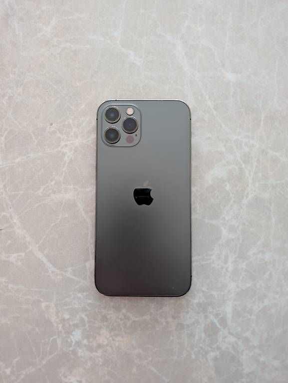 Apple Handys / Smartphones: iPhone 12 Pro 256GB Graphit guter Zustand – Gebraucht aus Wetzikon ZH von ani_rkp6