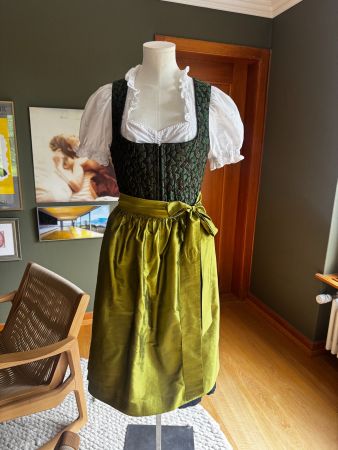 ODEEH x Lodenfrey Dirndl Gr. 36 – Designerstück perfekt für