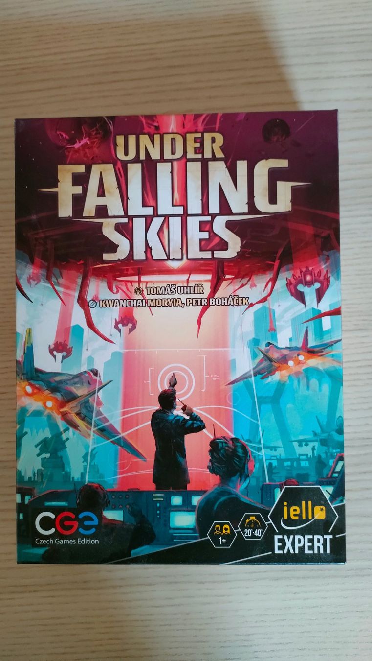 Giochi: Under Falling Skies - Iello (francais) – Usato da Chiasso venduto da odlos