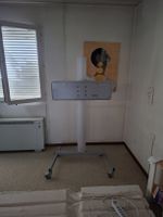 Ständer Fernsehen / Monitor 