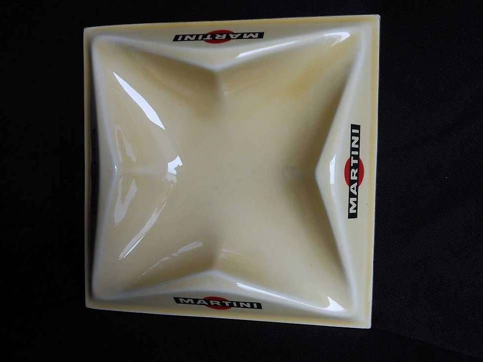Portacenere: Cendrier vintage Martini – Usato da Biel/Bienne venduto da Todt01 3