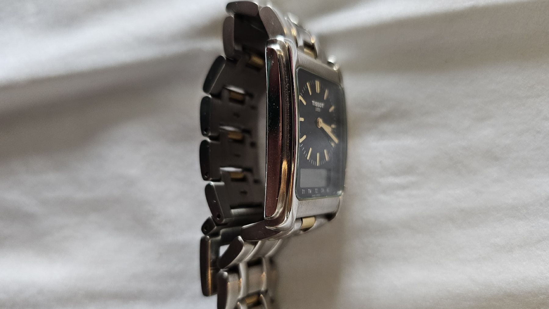 Tissot Orologi: TISSOT D130/230K Two Time ANALOG/DIGITAL Multi-Function BRAC – Nuovo (secondo la descrizione) da Stäfa venduto da kev_7g2p 4