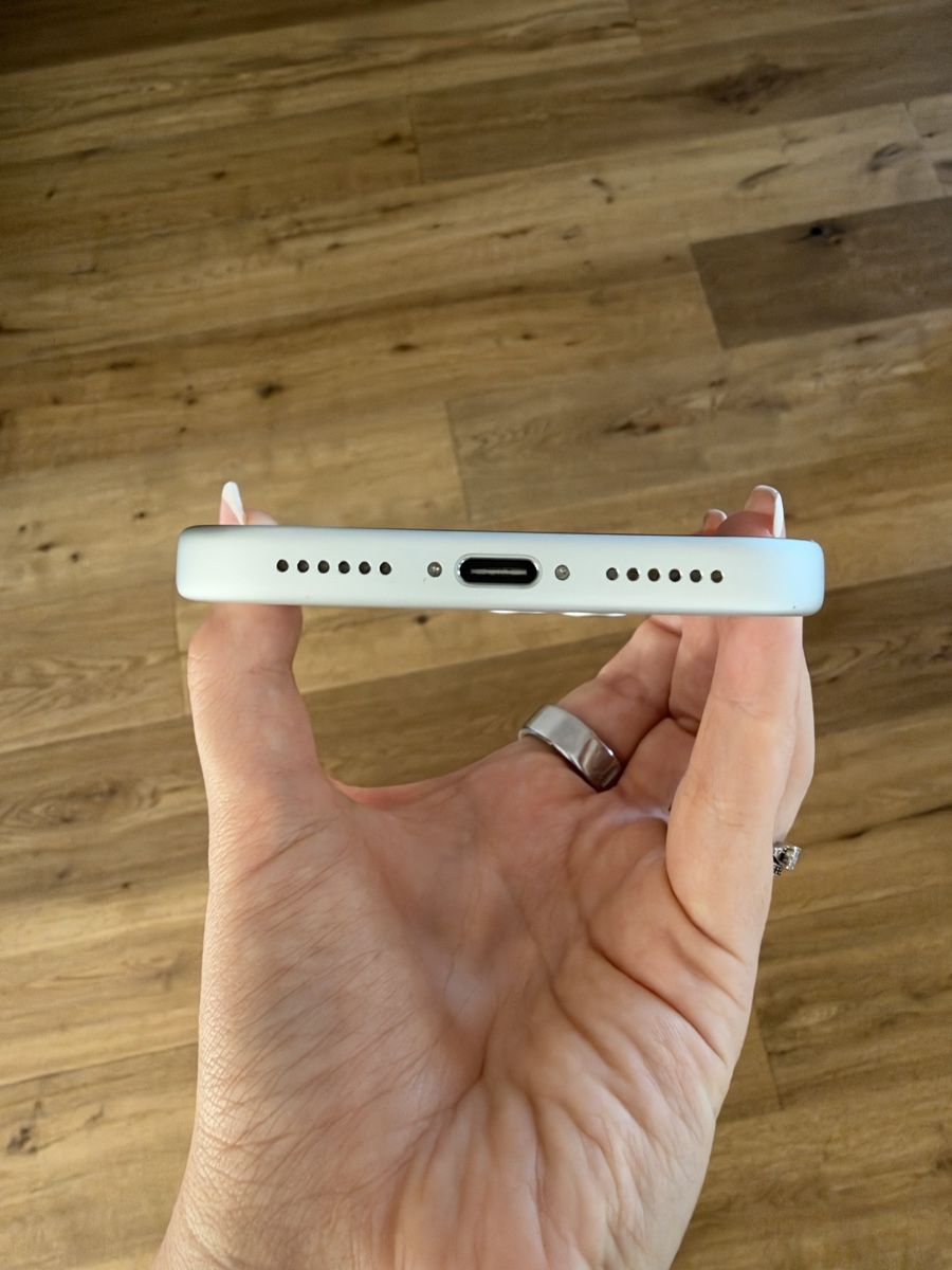 Apple Portables: IPhone 17 Pro Max 256GB – D'occasion à Bichelsee par enolabeverly 6