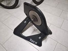 Tacx Neo Smart T2800 inkl. 11-fach-Kassette – sofort einsatz