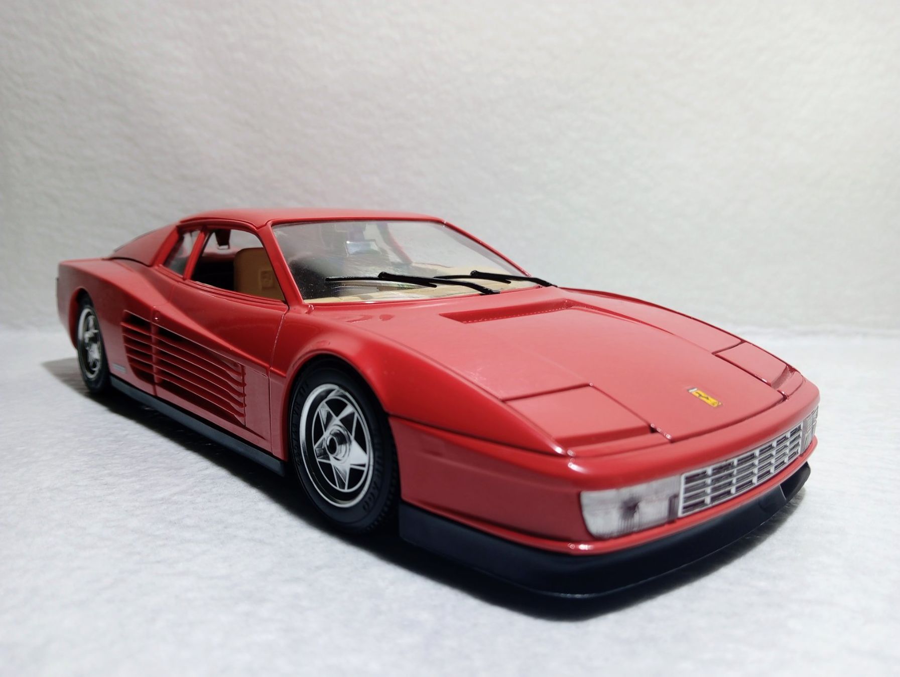 Ferrari Modellautos: Ferrari Testarossa  1984 – Gebraucht aus Huttwil von Secondtrain 1