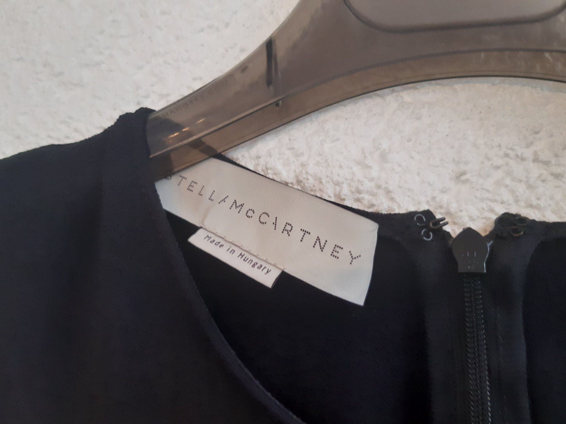 Stella McCartney Kleider: Superbe Robe Stella McCartney - Taille 36 - Noir intense – Gebraucht aus Meinier von Gattuso22 1