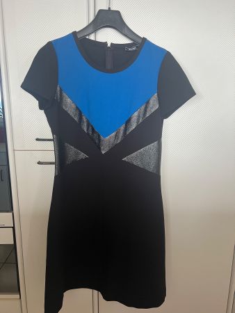 Magnifique robe Sinequanone m