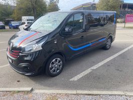 Renault Trafic space class