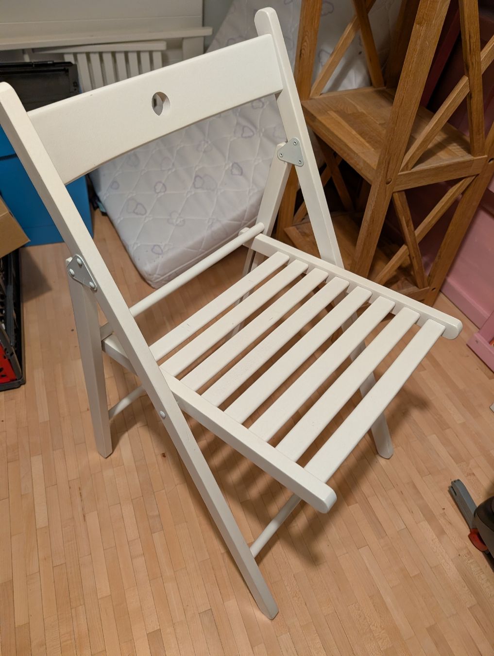 Ikea Chaises: Weisse Klappstühle – D'occasion à Winterthur par san_m8lz
