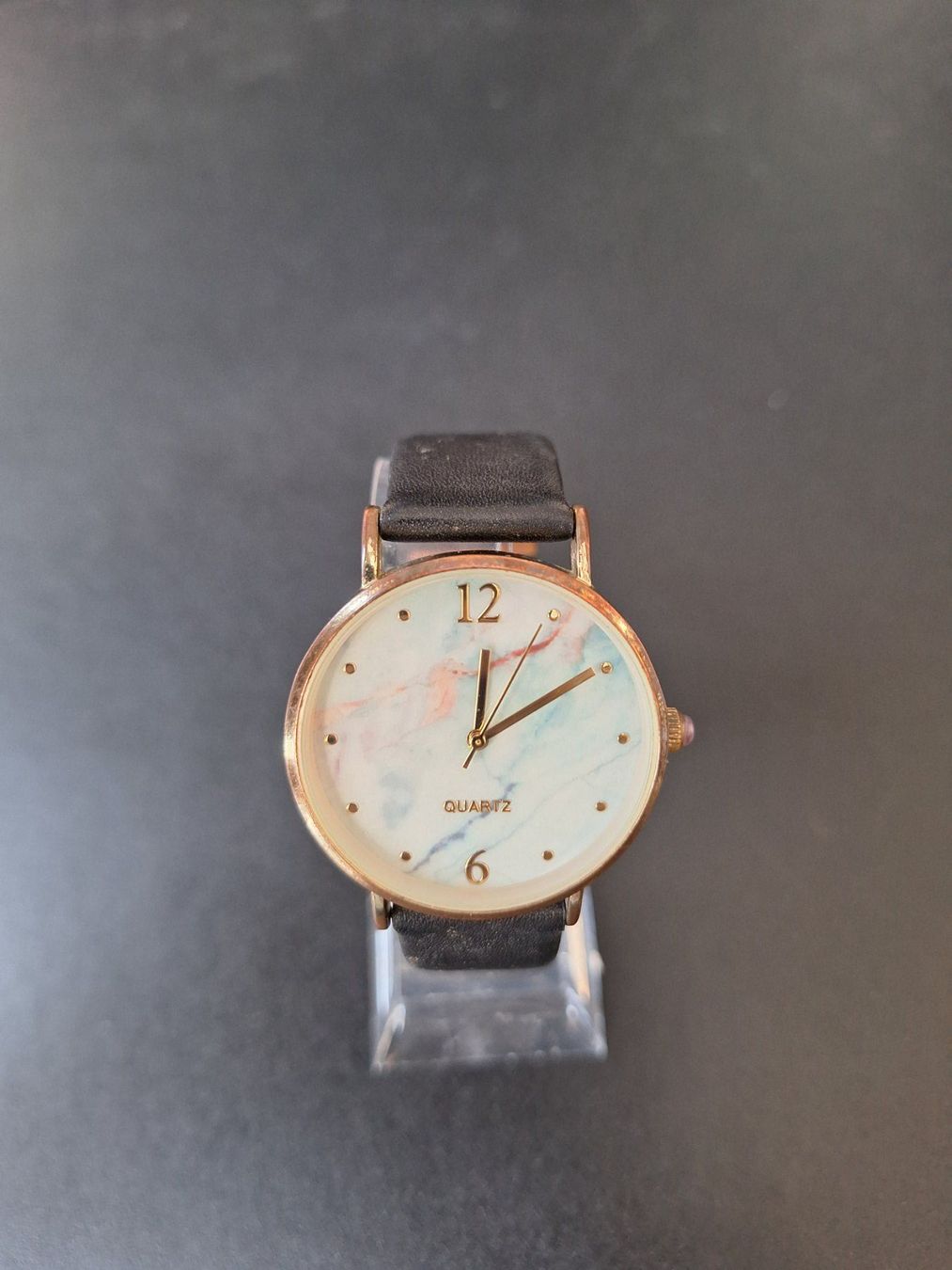 Orologi: Avon Damenuhr – Usato da Allschwil venduto da SimauK