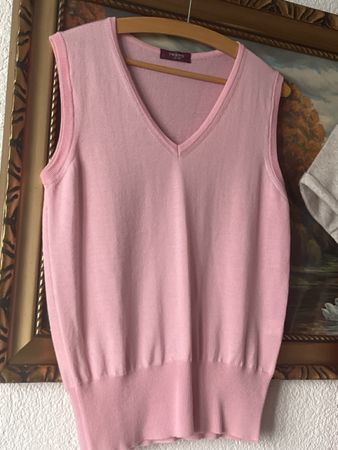 TM Lewin Est 1898 Pullunder.   ExtraFeine Merino Gereini(GrL