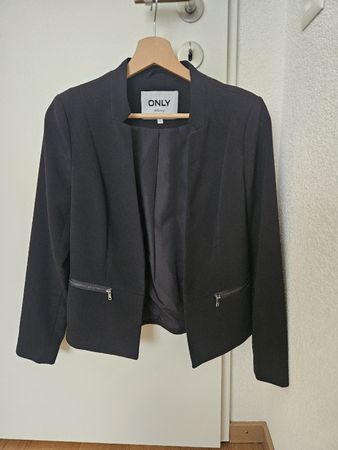 Blazer ONLY noire, taille 36, neuf