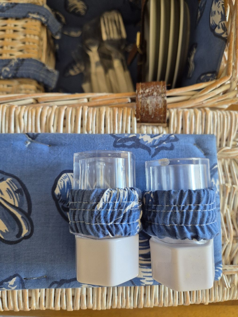 Altro per la casa: Picknick-Korb 🫒🍅 – Nuovo e nell'imballaggio originale da Aarau venduto da KiKaMo 7