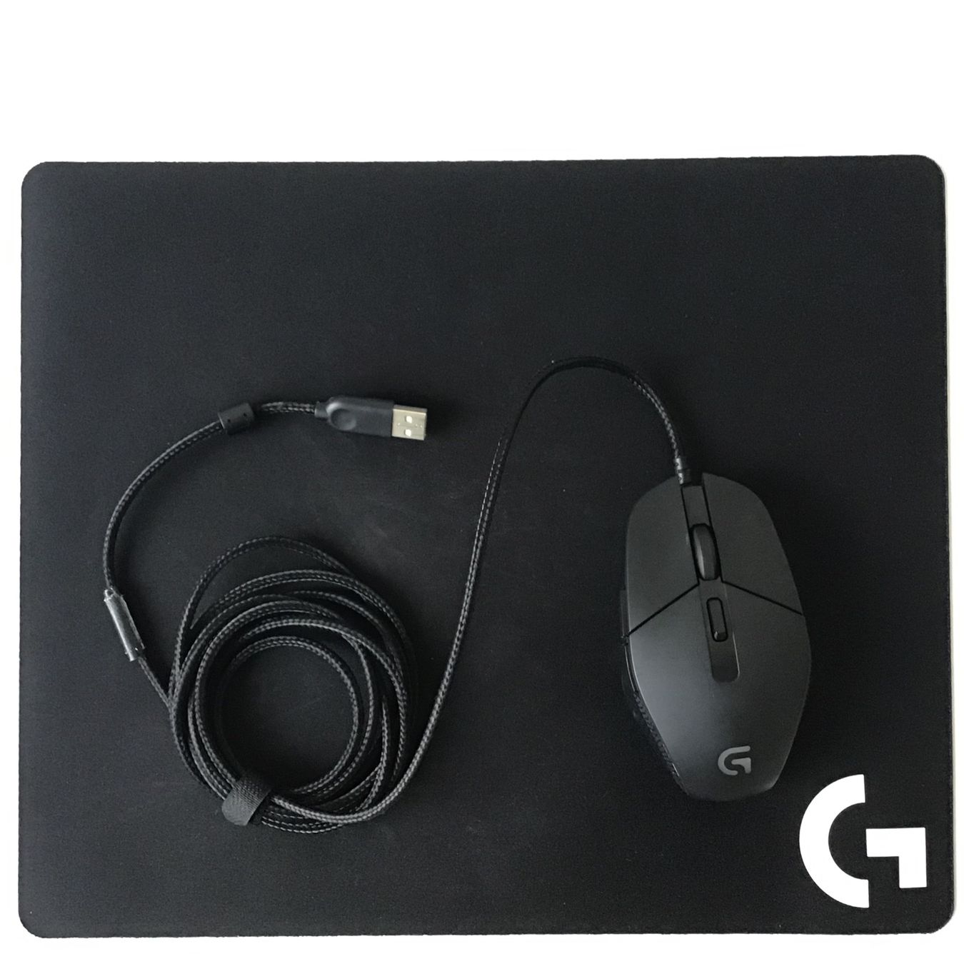 Logitech Mouse: Logitech G303 Gaming Mouse + Logitech Mausmatte G240 – Usato da Winterthur venduto da Ricci2012 3