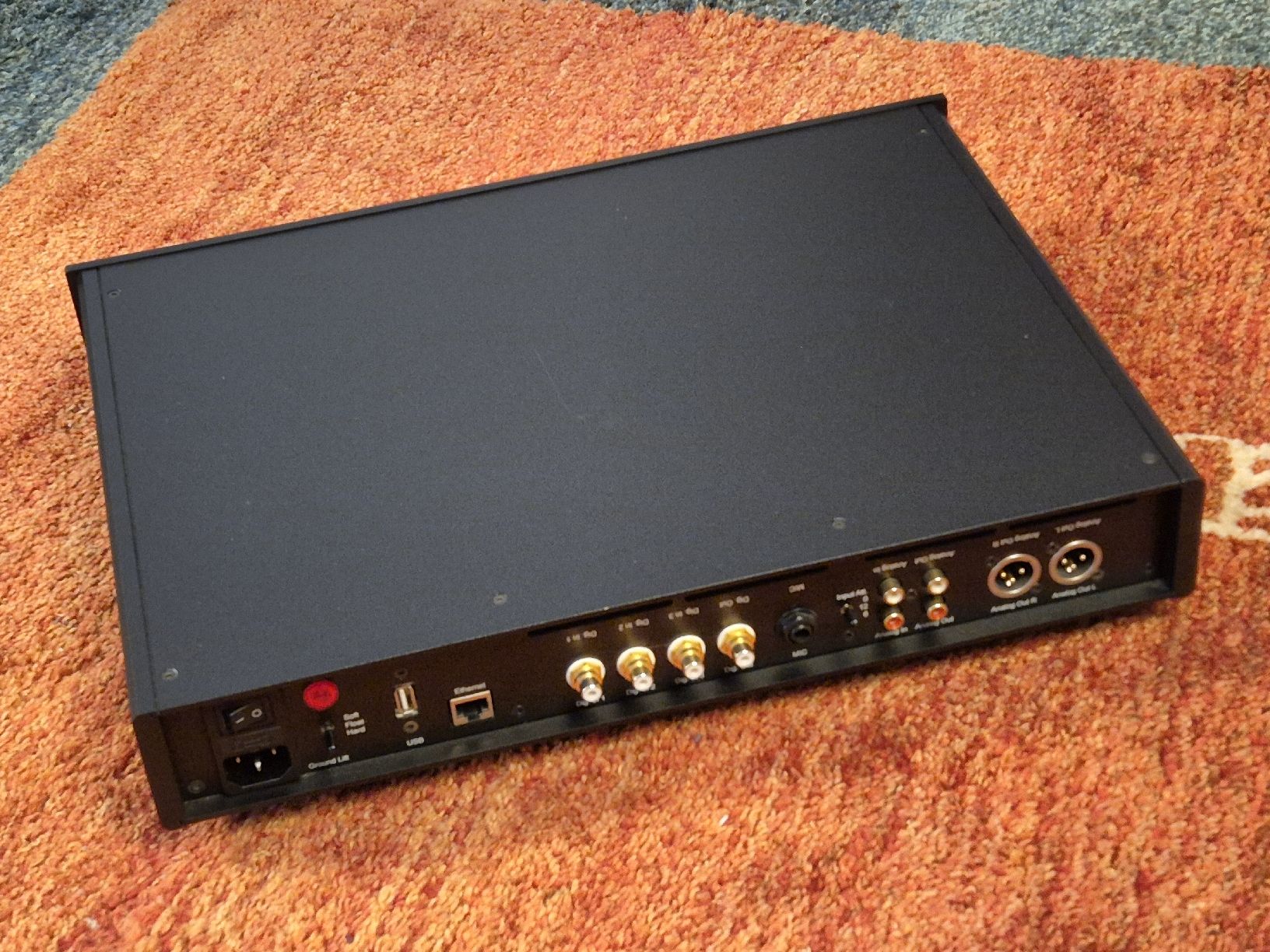 Amplificatori: Audiodata Audiovolver 2 – Usato da Cham venduto da slopeglider 1