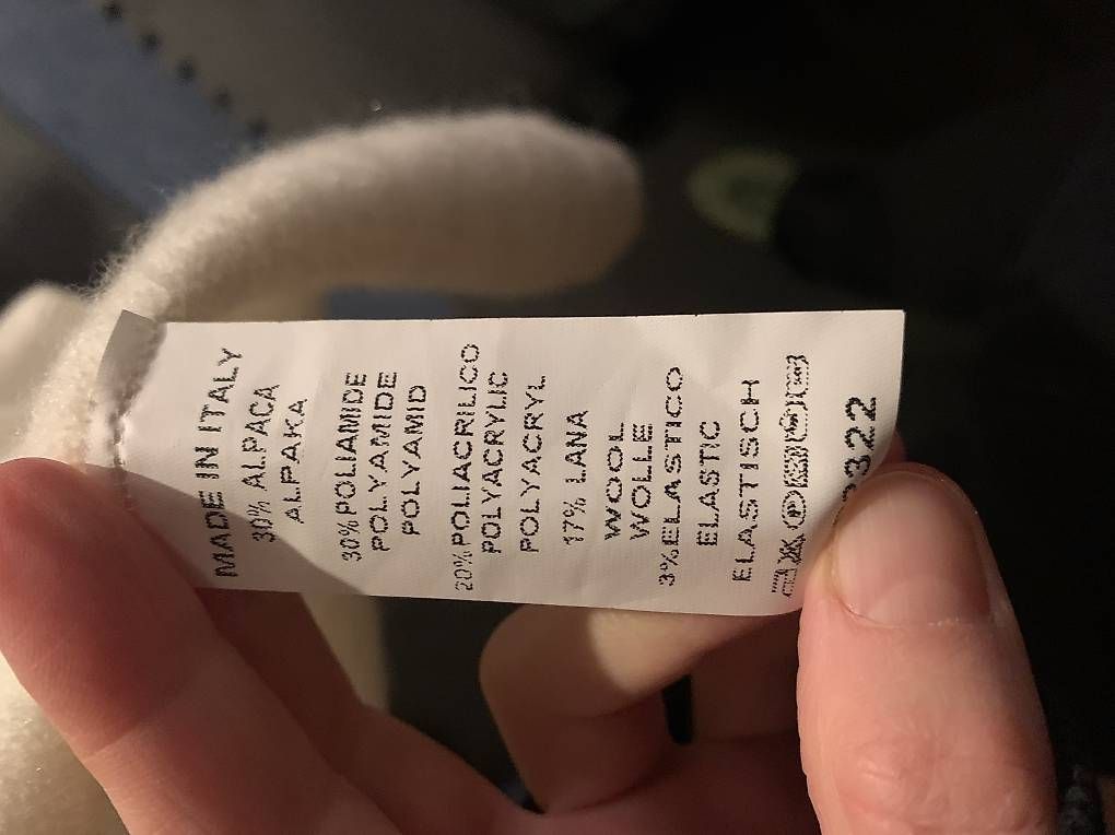 Giacche: Kuscheliger langer Cardigan – Usato da Allschwil venduto da Sebastian2019 2
